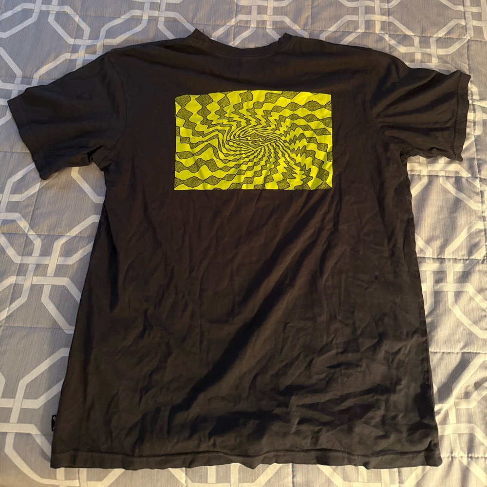 Billabong Black Short Sleeve Tee new with tags